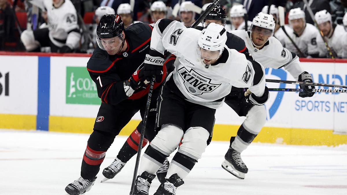 A double and the first star for Kevin Fiala