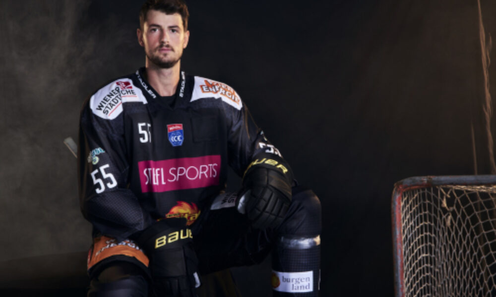 Back in Black: The new dresses of the Vienna Capitals have been determined!