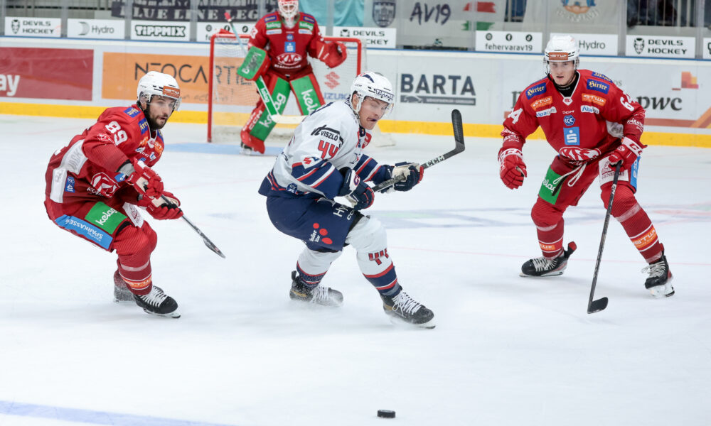 American leaves the Icehl towards Denmark!