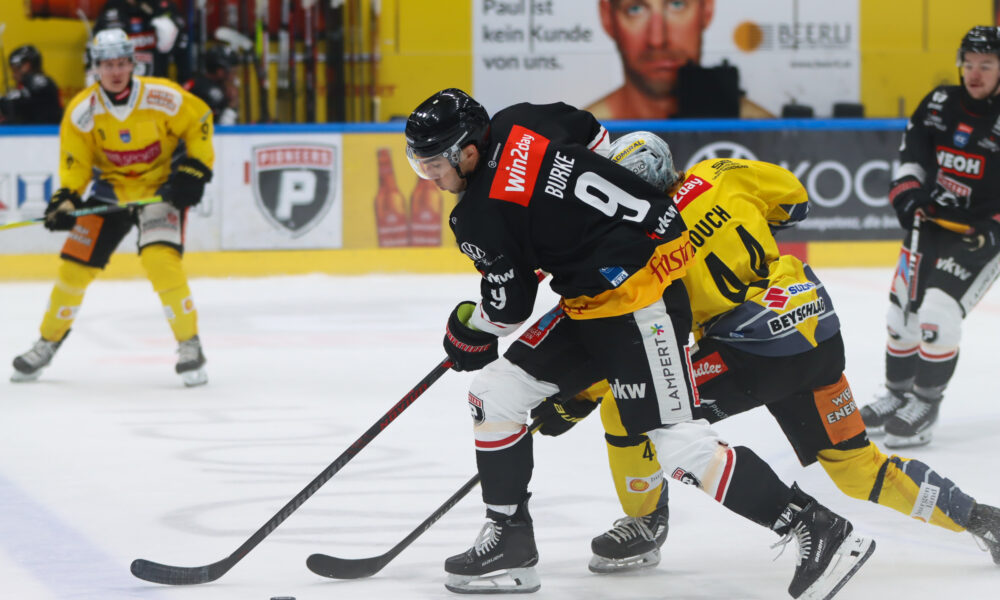 Acute shortness of breath: ICEHL striker had to be taken to hospital with an emergency doctor during the third break!