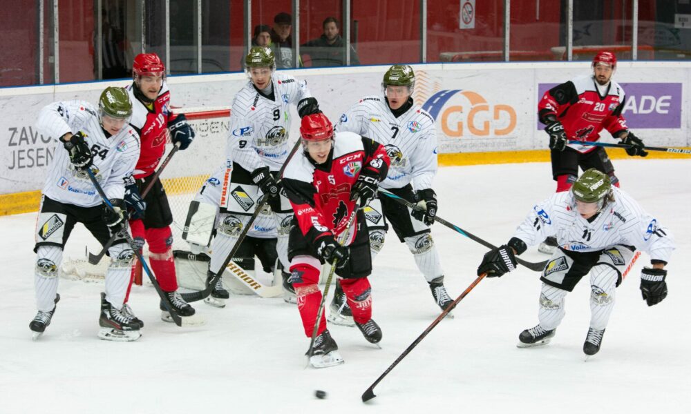 AlpsHL: Narrow home win for Jesenice in the only Friday game!