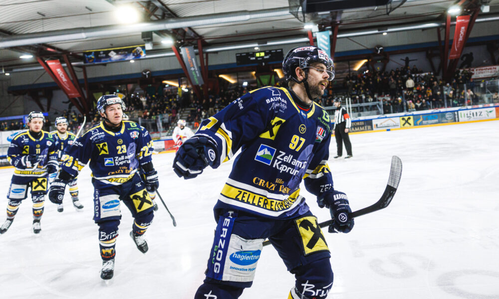 AlpsHL: Zell am See wins high-scoring ice hockey festival against Red Bull Juniors!