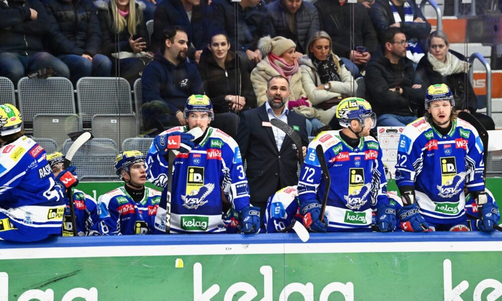 Villach eagle in free fall!