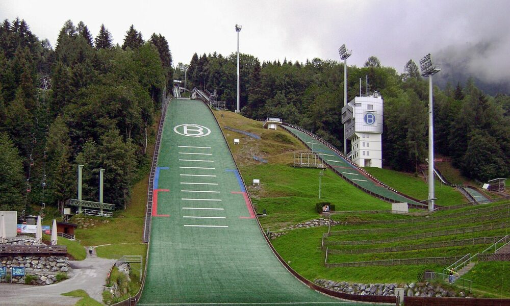 ICEHL is planning a mega outdoor spectacle in 2027!