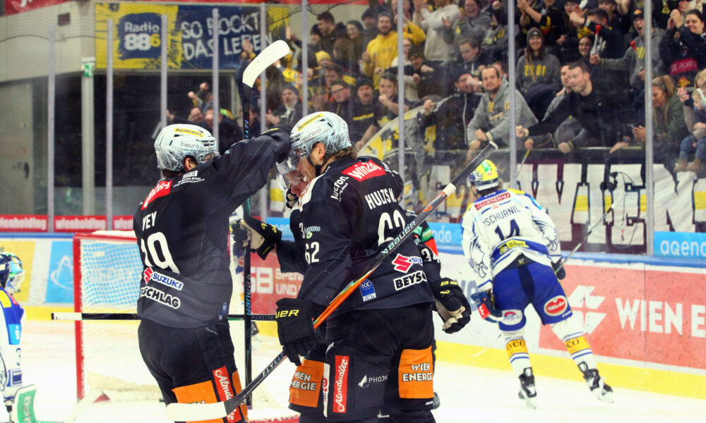 Vienna Capitals score an important three points against VSV!