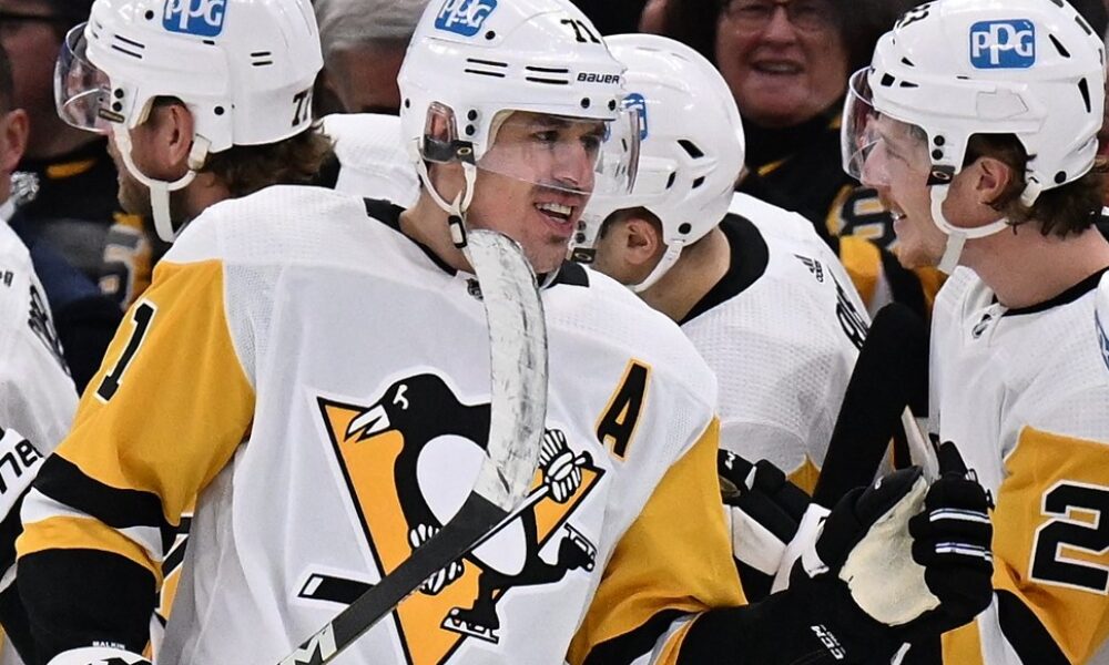 Brutal stick attack: NHL star receives heavy ban!