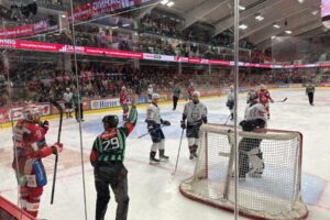 Nick Petersen leads the KAC to a clear home win over Fehervar AV19!