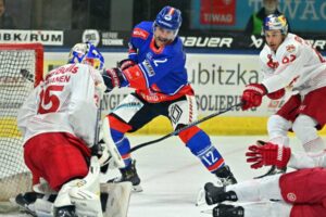 Big bang in Innsbruck: HCI signing Brady Shaw terminates his contract!