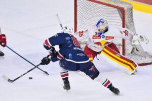 ICEHL team separates from quartet!