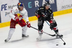 Long-time ICEHL captain extends contract