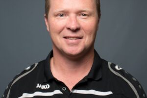 Multi-year contract: Mike Stewart celebrates his league comeback!